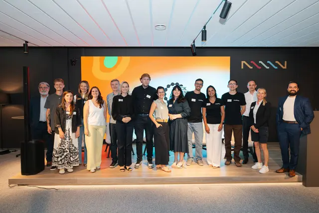 Sergio Saad, talents4 GmbH (v. l.), Tobias Rempel, Miriam Rempel, Verena Multhaupt. Geschäftsführerin Jaco Dr. Jaenische GmbH &amp; Co.KG, Lisa Marie-Bonert, Personalleitern Jaco Dr. Jaenische GmbH &amp; Co.KG, Marcelo Ackermann. Michele Guckert, Patric Wins, Giovanna Antoniazzi, Sara Monteiro, talents 4 GmbH, Zanderlei Justus, Lediane Justus, Juliano Kusznerik, Dominik Fehringer, CEO nectanet GmbH, Inka Lamprecht, Geschäftsleitung Hodapp GmbH &amp; Co.KG, Davi Saad | Foto: nectanet