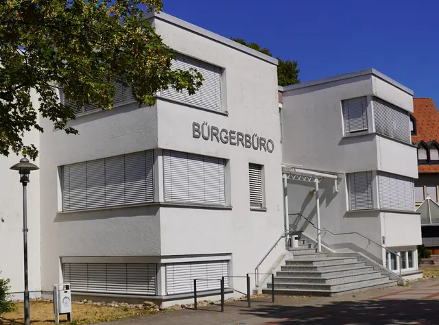 Mit dem Virtuellen Rathaus bietet das Bürgerbüro der Stadt Oberkirch an der Eisenbahnstraße 1 ausgewählte Dienstleistungen auch im persönlichen Videotermin an. | Foto: Stadt Oberkirch