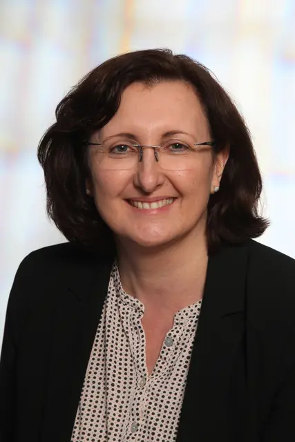 Ingrid Oswald, Leiterin des Amts für Soziales und Versorgung, berät in Sachen Schüler-BAföG. | Foto: Landratsamt Ortenaukreis 