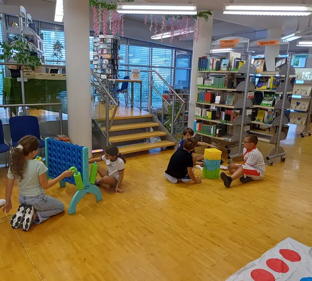 Der Programmpunkt „Als VIP in der Stadtbibliothek Rheinau“ war ein großer Erfolg. | Foto: Verena Kowarsch/Stadt Rheinau