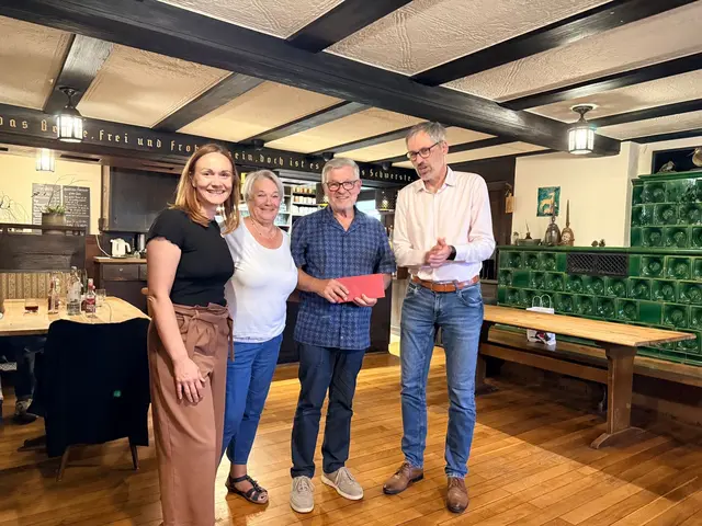 (V. r. n. l.) Isabella Schmider, Angelika Hillmann, Werner Hillmann, Marc Winzer | Foto: Schwarzwald Tourismus Kinzigtal e.V.