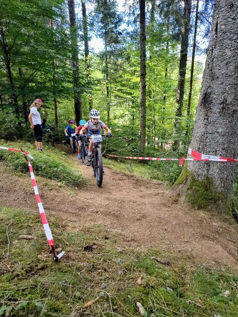 Sofia Olszowiec noch in Führung in Runde 1.