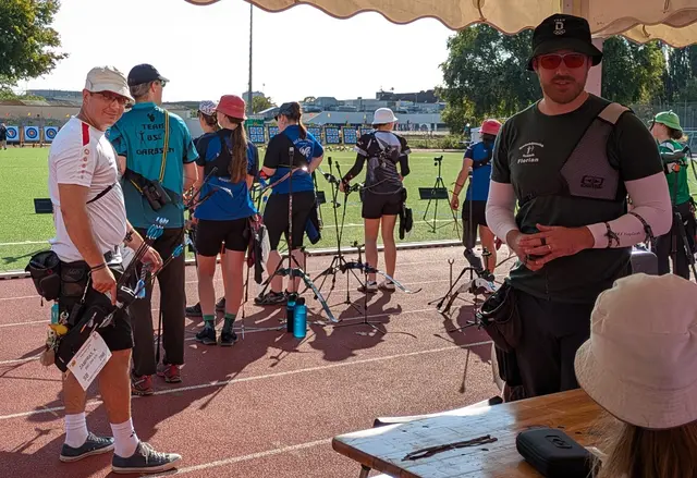 Premiere auf der großen Bühne: Konstantions Zampras (links) vom BSC Zell bei seiner ersten deutschen Meisterschaft im Freien. Neben ihm steht Kaderathlet Florian Unruh (rechts). | Foto: Jürgen Zimmermann
