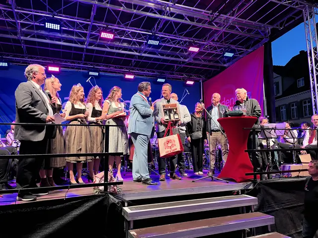 Die Delegation aus der Offenburger Partnerstadt Lons-le-Saunier | Foto: gro