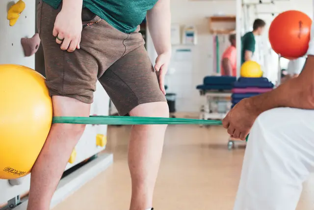 In den Einrichtungen des Ambulanten Rehazentrums Ortenau profitieren Patienten von der 30-jährigen Reha-Erfahrung.  | Foto: Ortenau Klinikum/ Kai Michael Dietrich