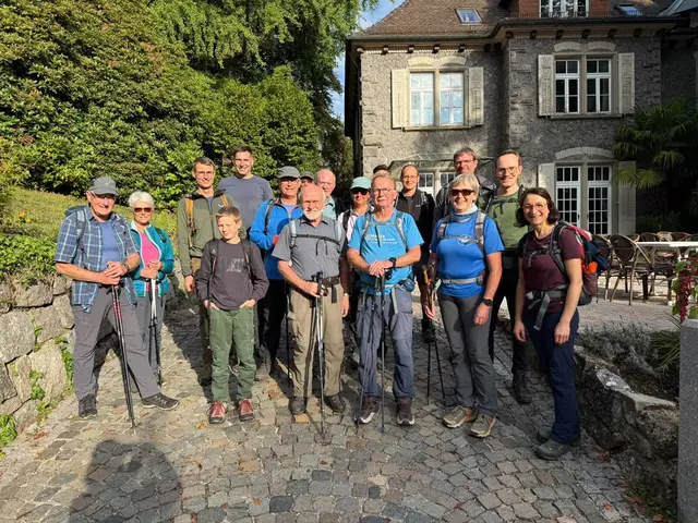 Dr. Katrin Merkel (r.) mit den Teilnehmern ihrer Wandertour | Foto: Abgeordnetenbüro Katrin Merkel 