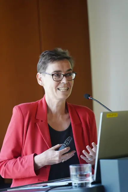 Margarete Heckel referierte über "100 Jahre leben - warum es nie spannender war, älter zu werden". | Foto: Erwin Lang