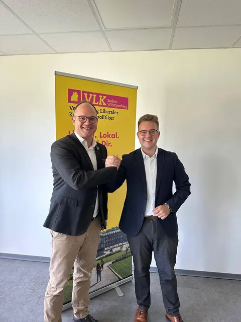 (v. l. n. r.) Martin Aßmuth und Max Reinhardt, neuer und bisheriger Vorsitzender des VLK-BW | Foto: FDP Kreisverband Ortenau