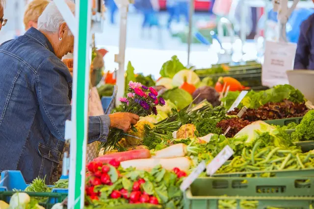 Seit 30 Jahren steht der Oberkircher Bauernmarkt für Regionalität, Tradition und Genuss. | Foto: Stadt Oberkirch