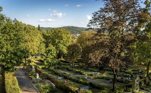 Auf dem Bergfriedhof gibt es viel zu entdecken | Foto: Stadt Lahr