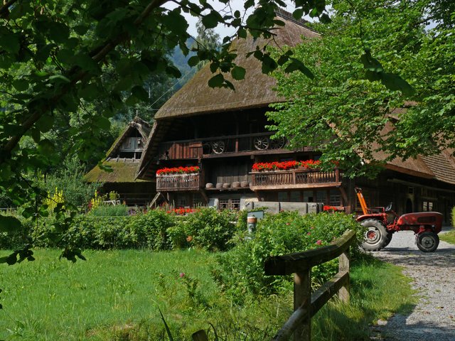 Das Freilichtmuseum "Vogtsbauernhof" Gutach/Schwarzwaldbahn ist immer einen Besuch wert. | Foto: Alfred Schramm